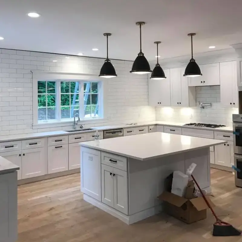 Residential outlets, and light fixture repair & replace. Ellowitz Electric South, Local Electrician.